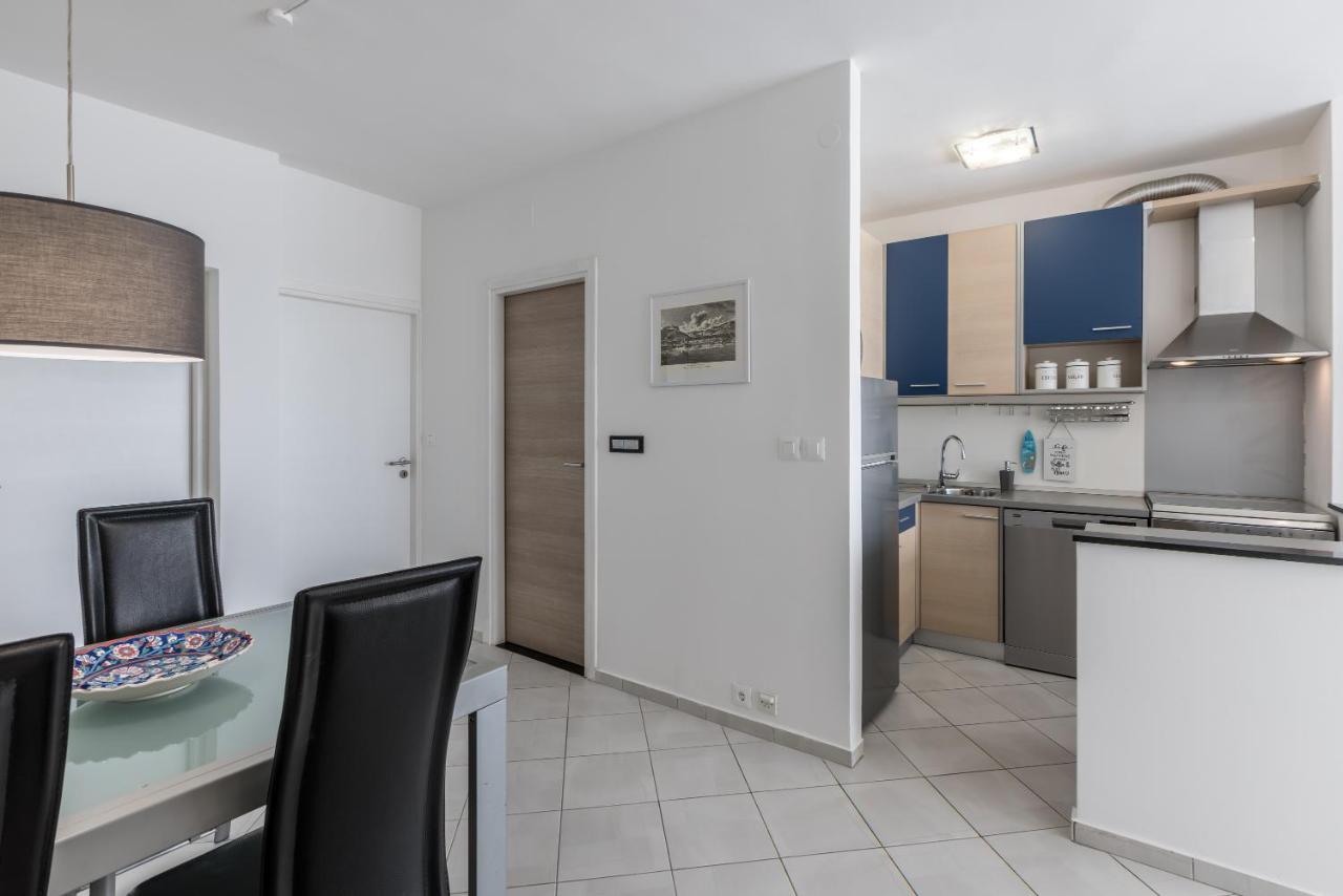 Sundowners Apartment, 52Qm, Double & Single Bed, 10 Min From Old Town Of Split Exterior photo