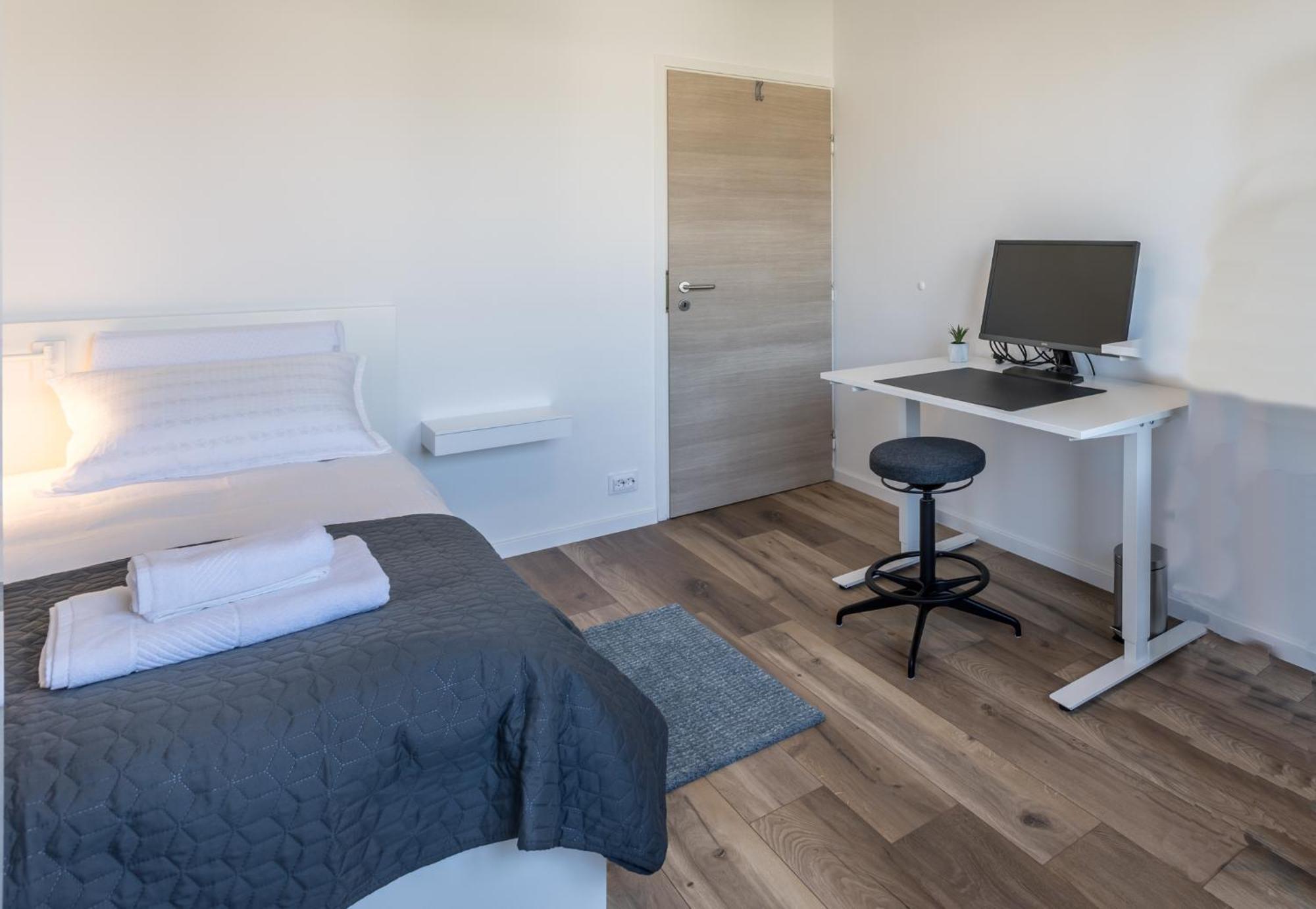 Sundowners Apartment, 52Qm, Double & Single Bed, 10 Min From Old Town Of Split Exterior photo