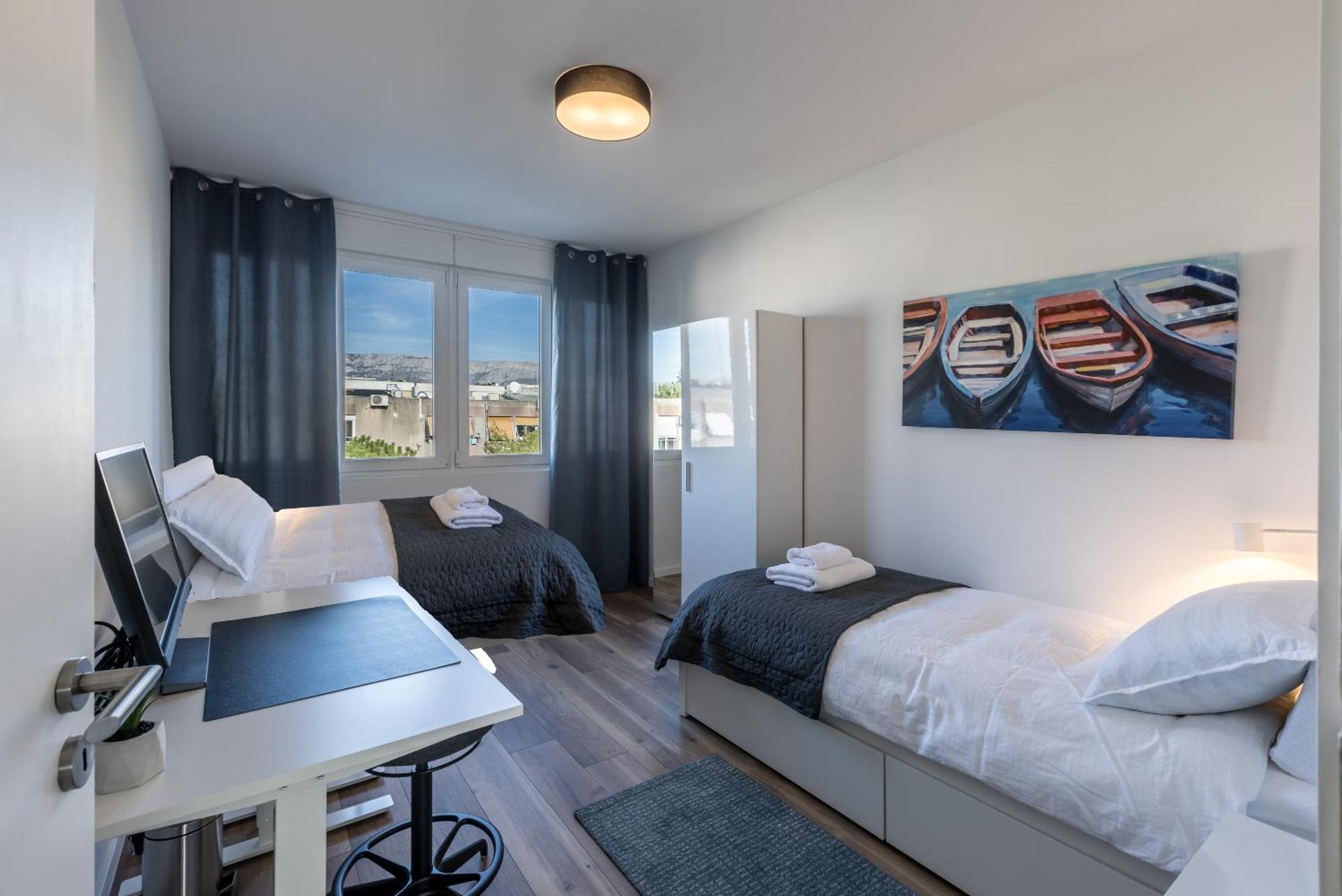 Sundowners Apartment, 52Qm, Double & Single Bed, 10 Min From Old Town Of Split Exterior photo